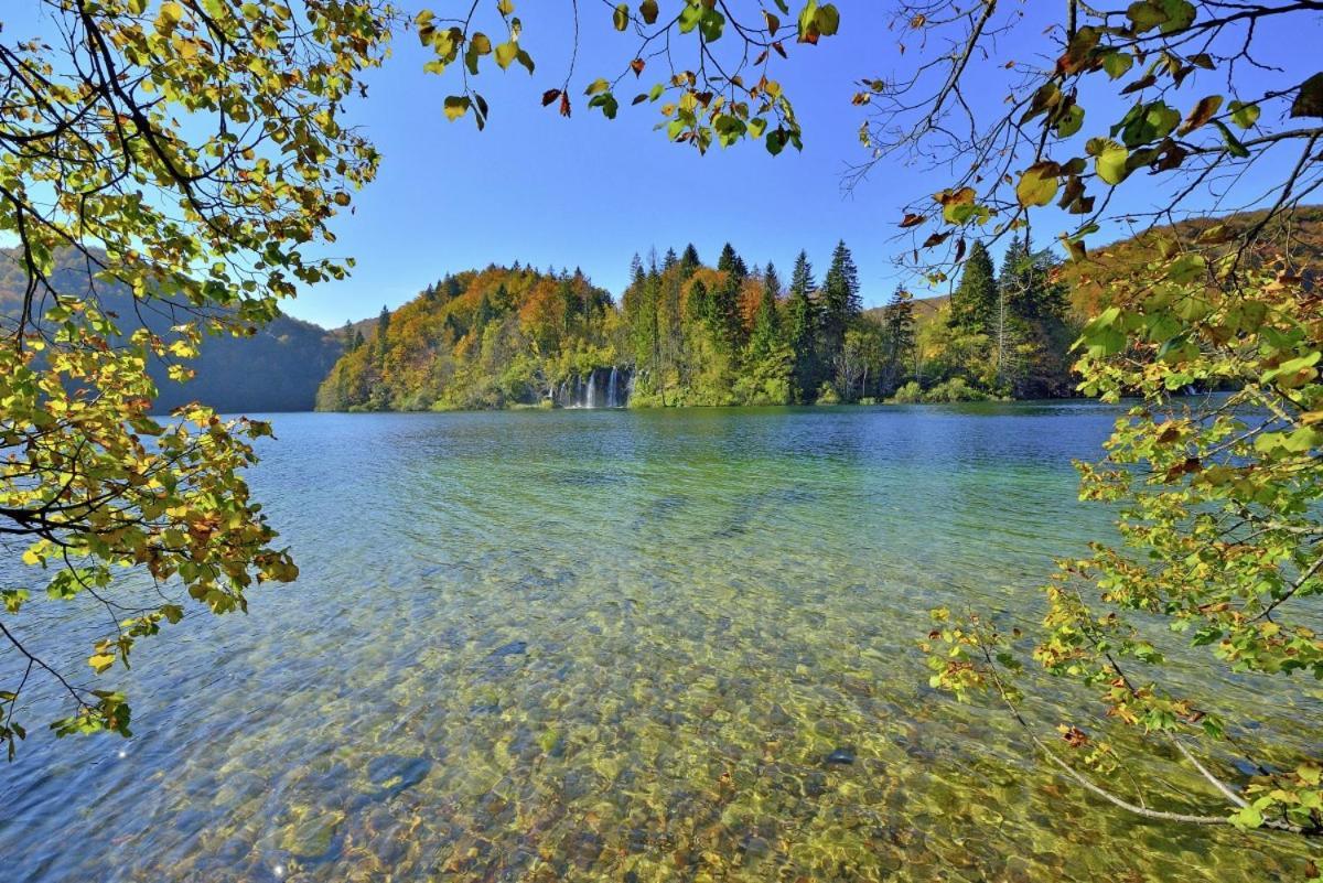 Andrea In Sertic Poljana - Haus Fuer 6 Personen Plitvička Jezera Εξωτερικό φωτογραφία