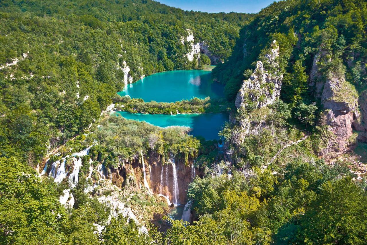 Andrea In Sertic Poljana - Haus Fuer 6 Personen Plitvička Jezera Εξωτερικό φωτογραφία